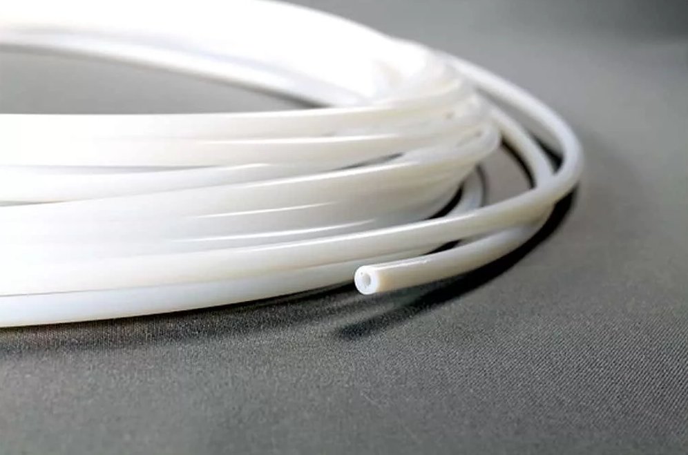 Ptfe aisi316. PTFE трубка ф4 8 мм. Шланг фторопластовый 8 мм. PTFE-4. Шланг фторопластовый, l=4000 мм