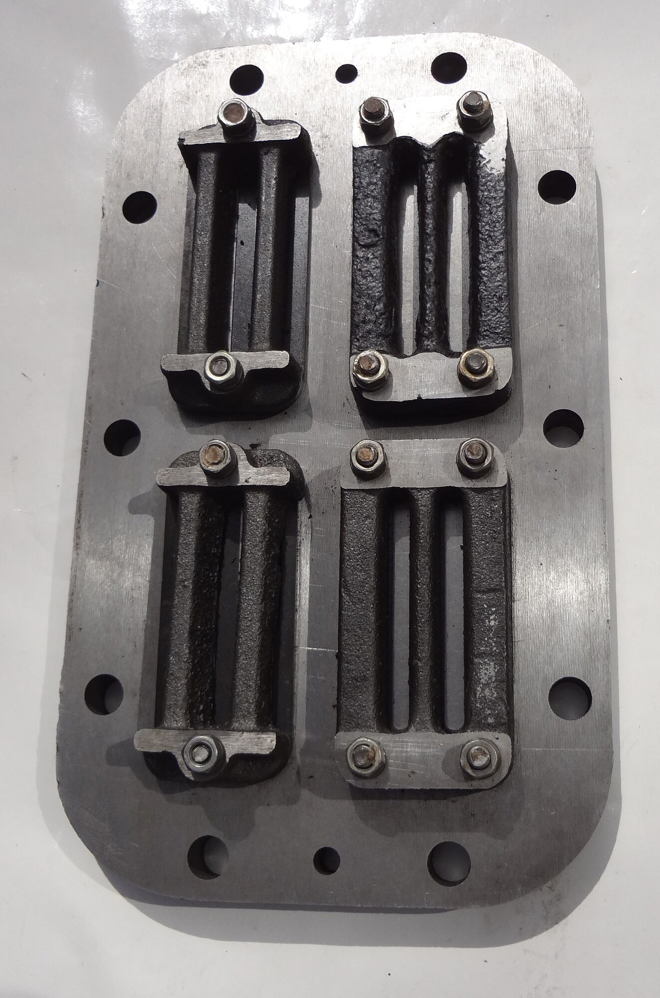 Клапанная плита в сборе 2 ступени для компрессора 4ВУ1-5/9 (К-5М, КСЭ-5М)