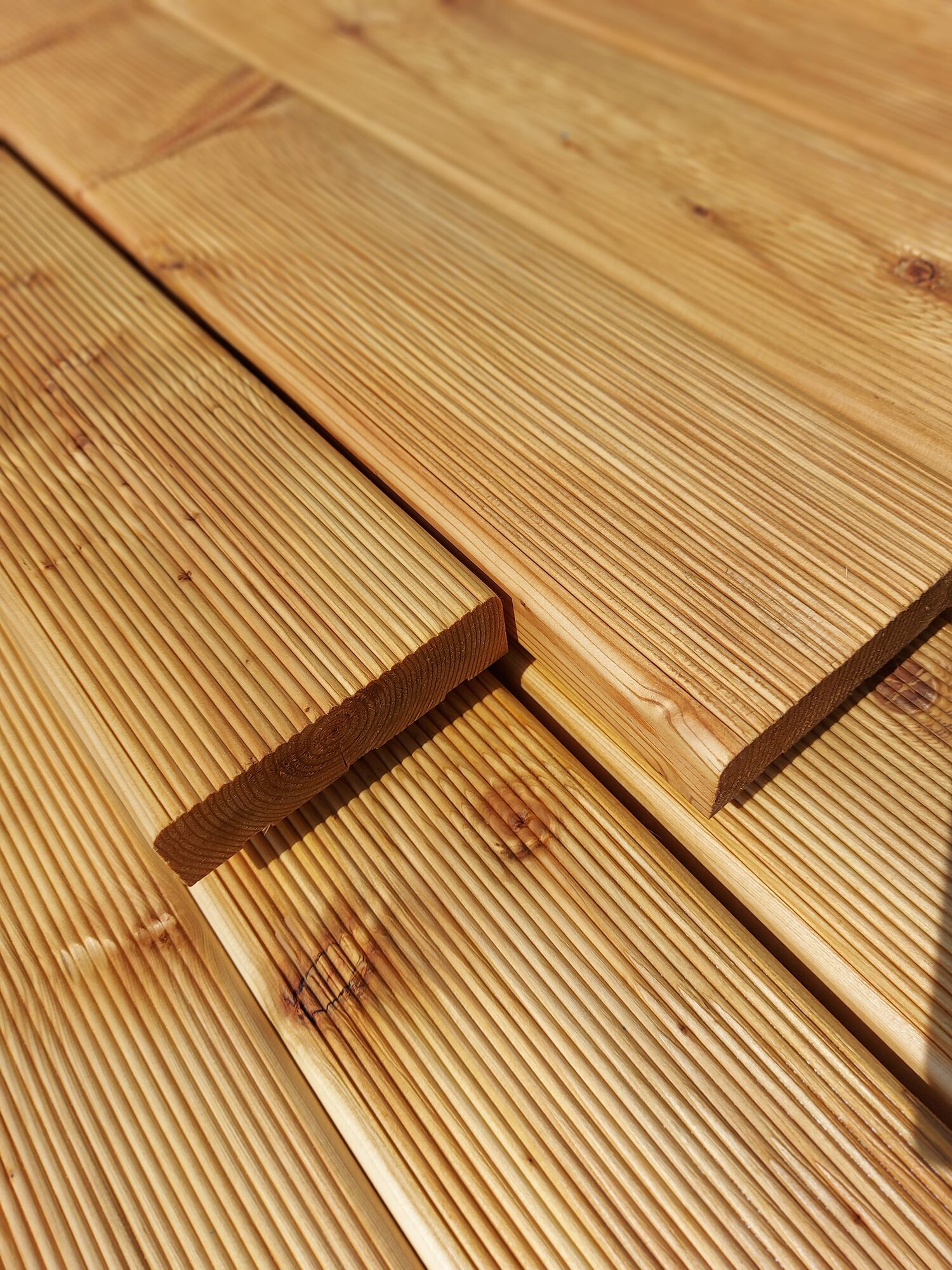 Покраска древесины - МАСЛО для наружных/внутренних работ в т.ч. Для террасной доски ВЕЛЬВЕТ (полупрозрачная)