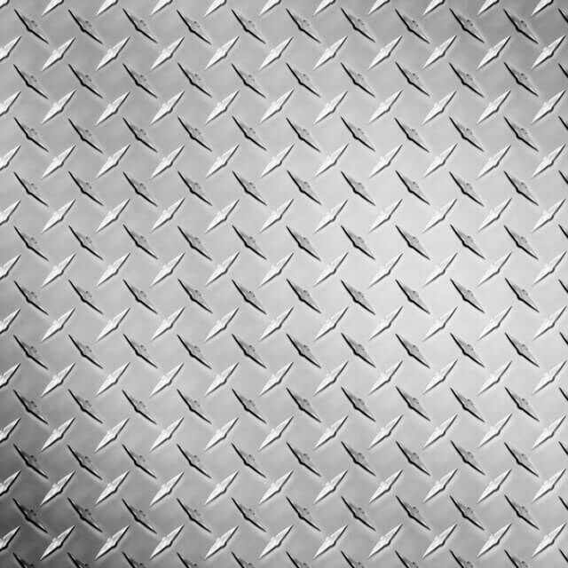 Лист алюминиевый рифленый толщина: 2мм размер: 1200х3000мм марка алюминия: ВД1АНР Диамант