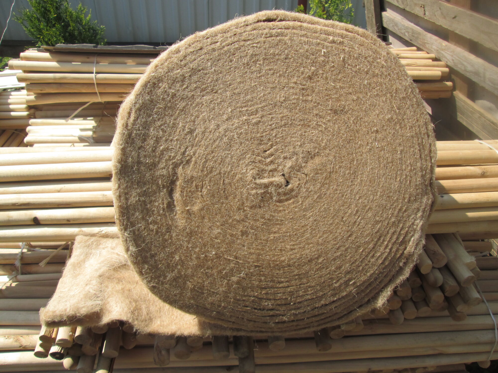 Межвенцовый утеплитель джут для деревянного дома ш.10 см