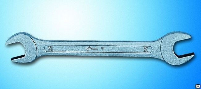 Ключ гаечный рожковый двусторонний 22х24 мм КГД, Ц15хр (группа прочности "С" 40Х)